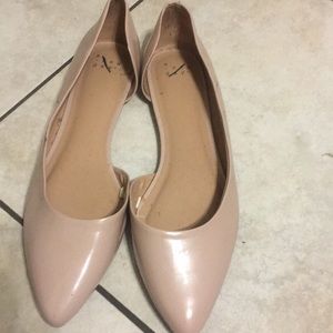 A pair nice flats